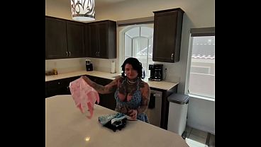My Step-brother Gave Me A Gift That Made My Pussy Throb / A Compilation Of Dirty Surprises
