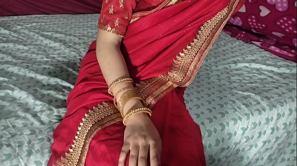 First Time Indian Bhabhi Gives In To Her Devar’s Hungry Cock