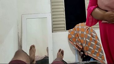 Meia-irmã árabe Entra No Quarto E Dá Pra Ele Gostoso