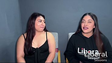 Miran Cómo Esta Puta Culona Se La Coge Un Negro De Verga Monstruosa.