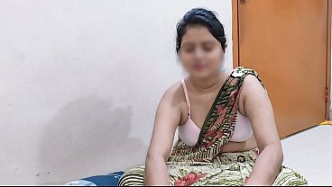Desi Village Aunty Hot Romantic Sex Tape