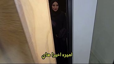 Hijabi Slut Gets Married, Takes It Deep In The Ass, Messy Blowjobs, And A Creamy Creampie.