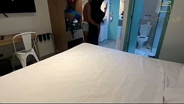 Arrebentei A Casada Na Frente Do Corno Manso – Rola Preta De 25cm Fodeu Fundo A Putinha Que Amou A Pica