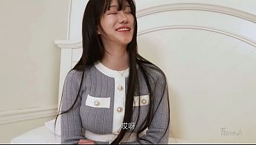 Korea – The Drenched Crotch Of That Cock-raising Office Slut