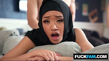 Jade Kimiko And Parker Ambrose: When Hijabi Meets Raw American Heat