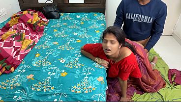 कोमल ने अपनी बड़ी बहन के सामने पूरी रात जीजा से चुदवाई और मस्ती से बोली, “जीजाजी, और दो!”