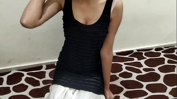 Desi Indian Girl Ko Chocolate Dekar Step Brother Ne Pehli Baar Choda, Hindi Audio Ke Saath