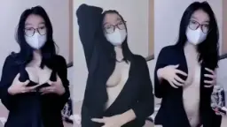 Mochi Belahan Dada Mulus Bening Bikin Liur Ngeces Sambil Bayangin