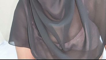 Desi Hijabi Girlfriend Getting Pounded Hard In Leaked Sex Tape