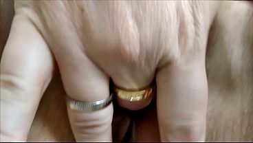 Watch This Filthy Russian Mature Slut Spread Wide Open For A Raw Anal-vaginal Fuck Show .!.