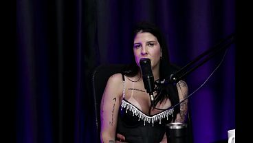 Faturou 53 Mil Reais Em SÓ Um MÊs E Foi Curtir Uma Praia Quente Com A FamÍlia – LetÍcia Braga (moai Tv)