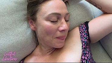 She Thought I Was My Stepdad, But My Horny Milf Stepmom’s Soaked Pussy Gripped My Fingers Tight With Raw, Filthy Excitement