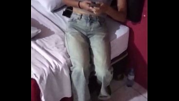 Joven Universitaria Se Entrega Por Billetes En Una Noche Caliente