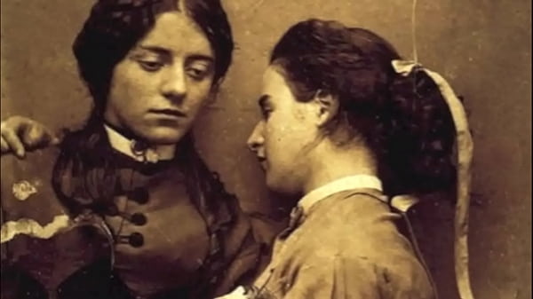 Pornostalgia: Those Retro Dykes Getting Filthy And Wet For You